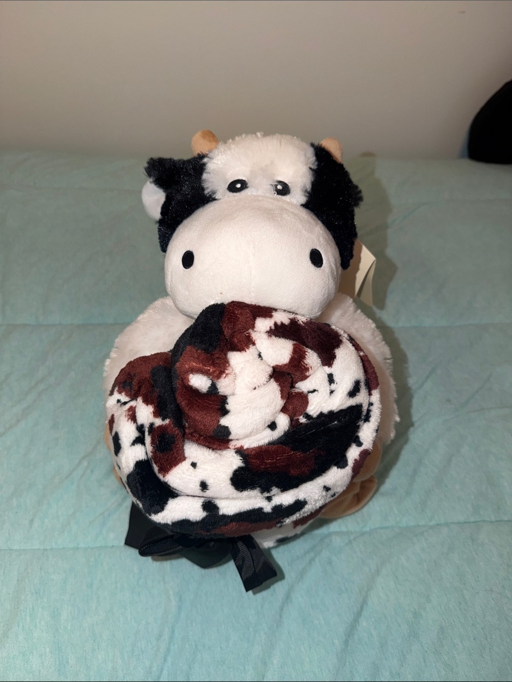 belk Plush Cow Gift Set in White, Black & Brown